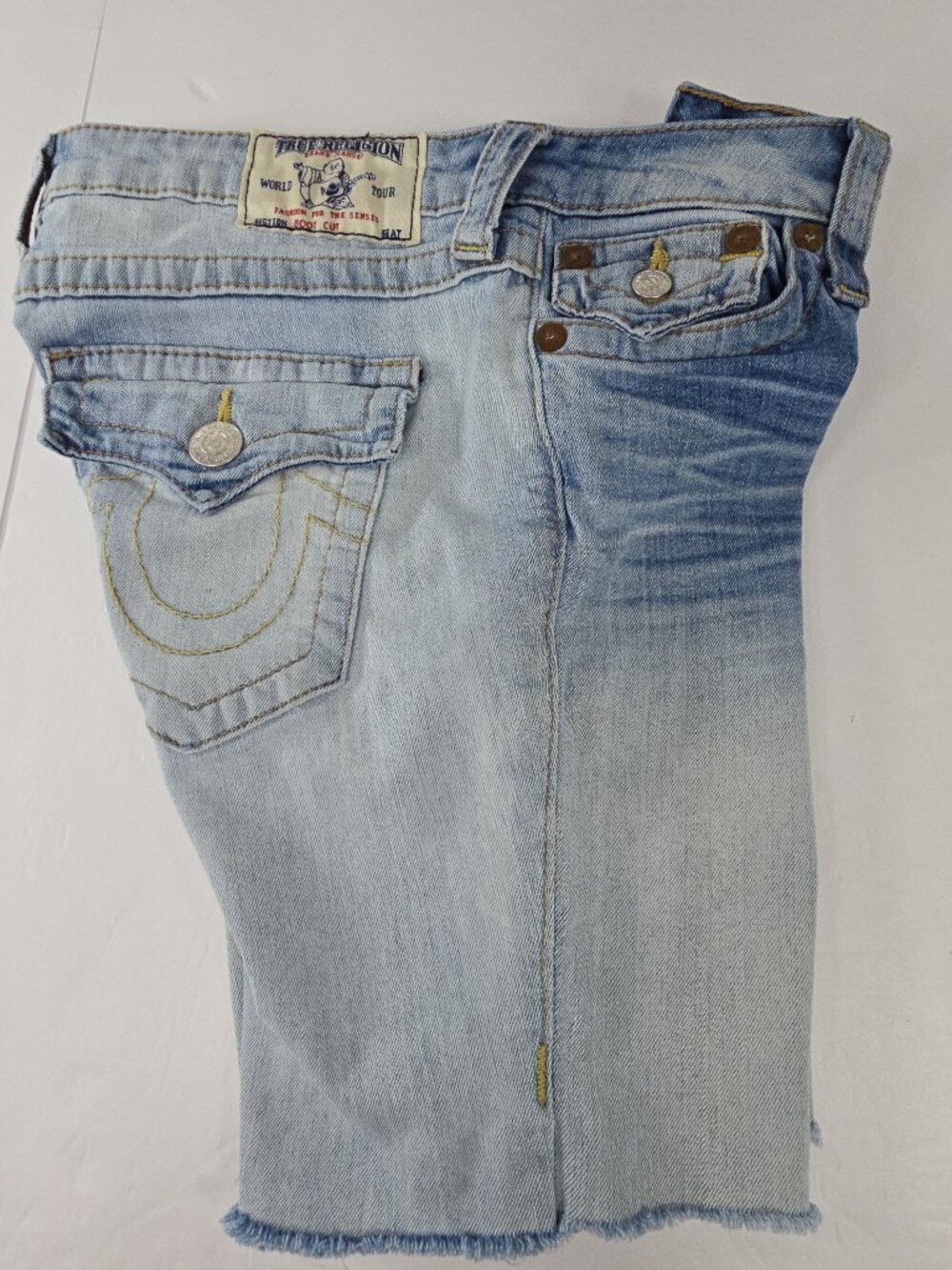 TRUE RELIGION Cutoff Jean Shorts Women’s SZ 27 Blue Denim LOW RISE 7.5in INSEAM - Picture 7 of 16
